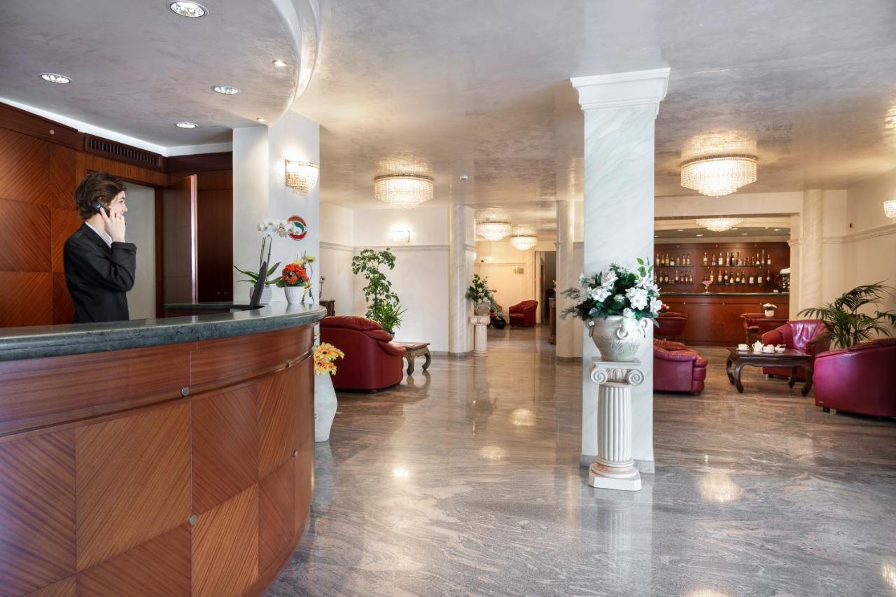 Hotel Gallia Palace Rimini Zewnętrze zdjęcie