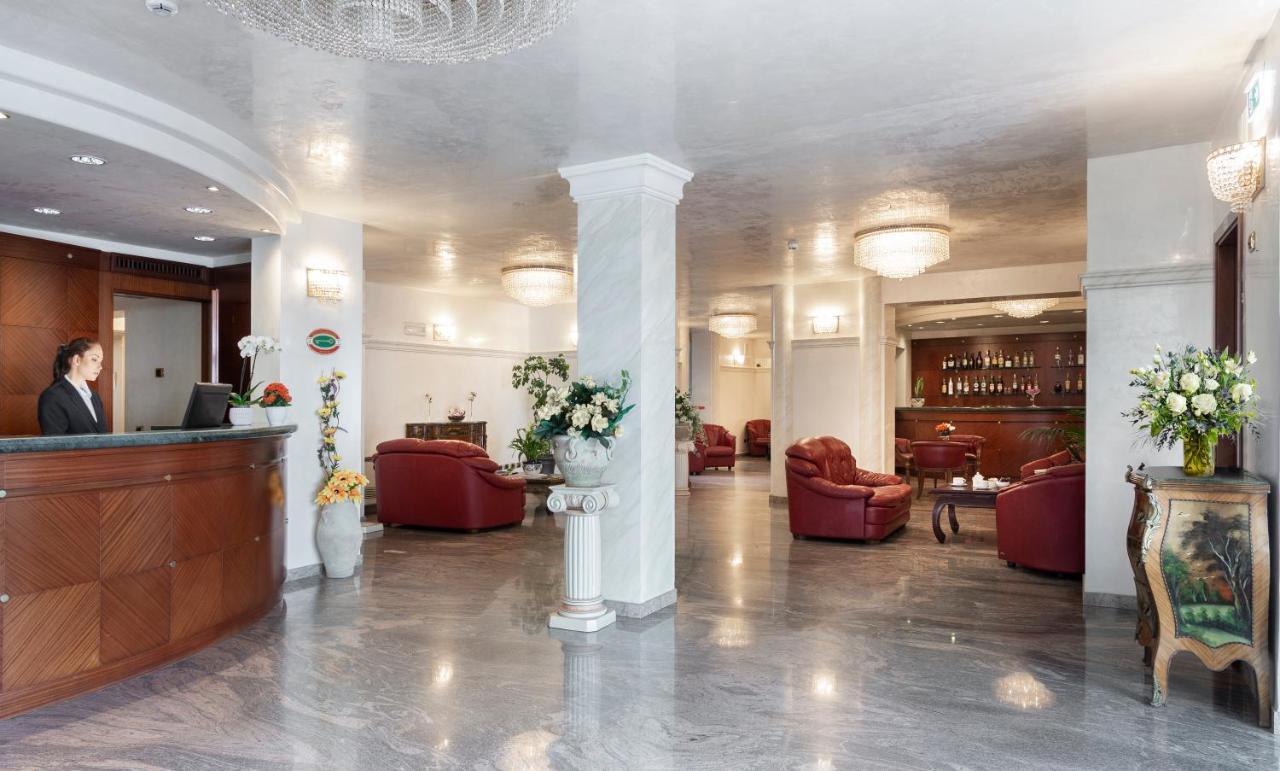 Hotel Gallia Palace Rimini Zewnętrze zdjęcie