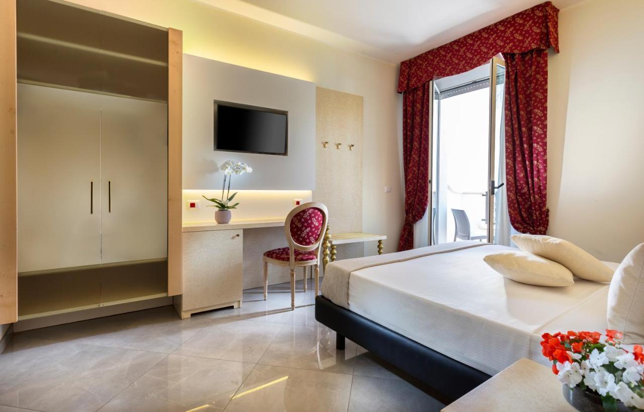 Hotel Gallia Palace Rimini Zewnętrze zdjęcie